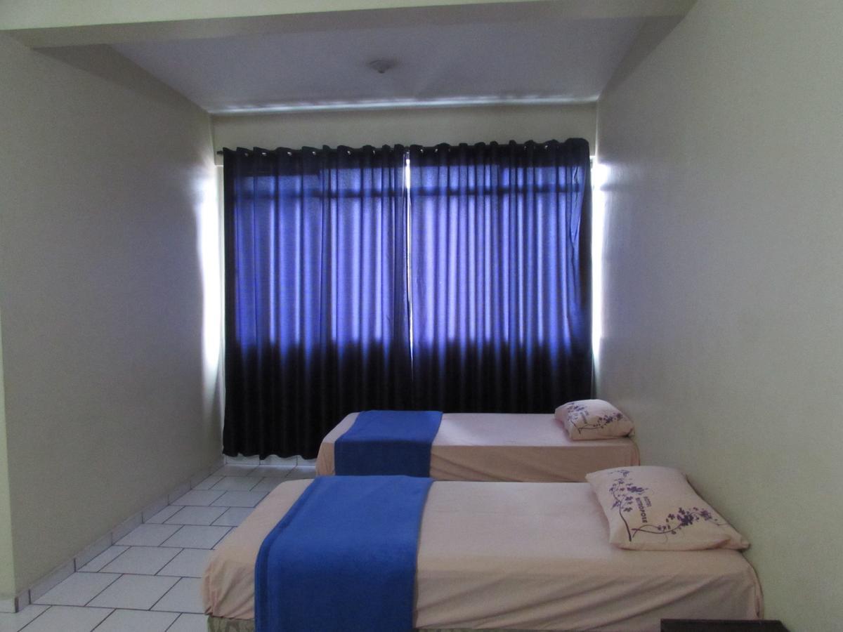 Metropole Palace Hotel Suzano Luaran gambar